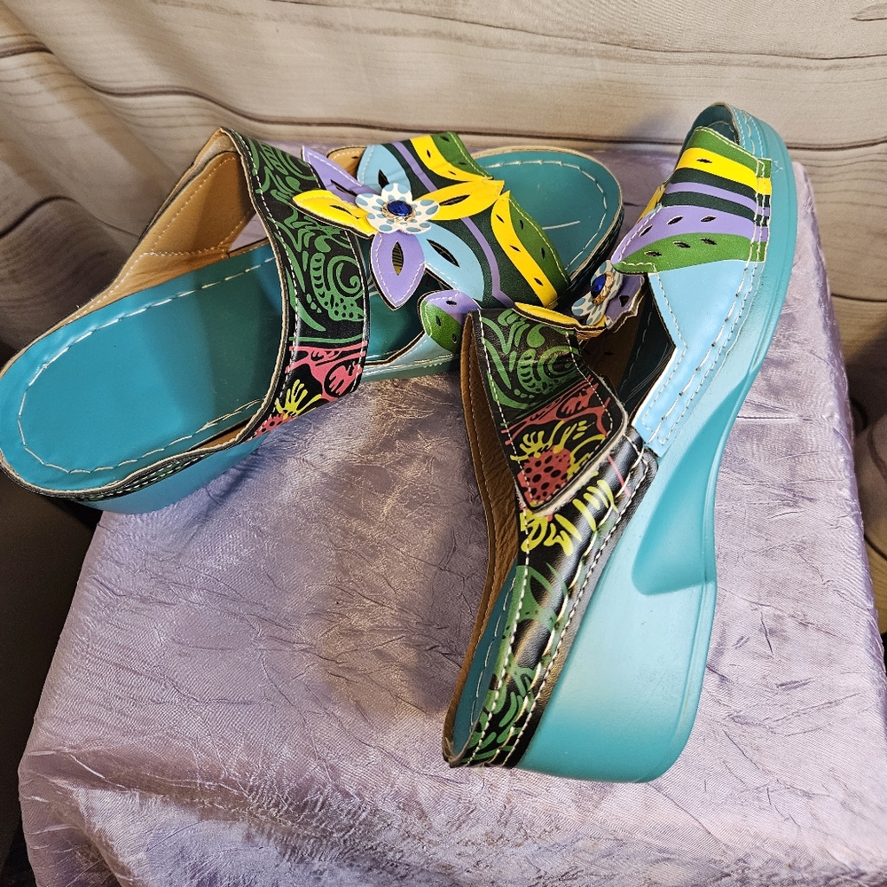 *Last Chance* Colorful Wedge Sandals